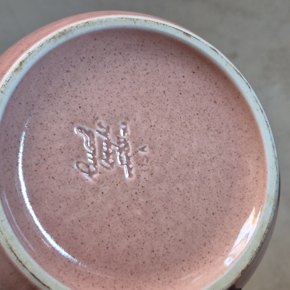 Russell Wright Pitcher - Picture 4 of 5